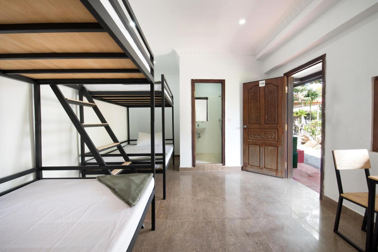 Barefoot Backpacker Resort Siem Reap Eksteriør billede